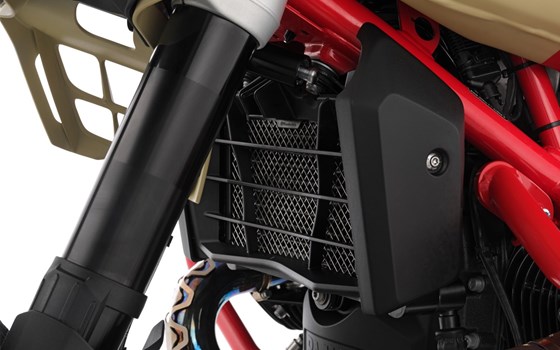 Ölkühlerschutz R 12 G/S- schwarz - Bild 1