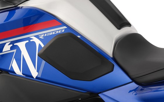 Tankpadset R 1300 RT 3-teilig- schwarz - Bild 2