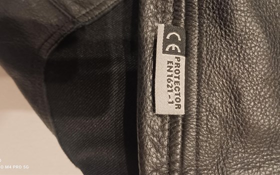 Damen Lederhosen XS - Bild 3