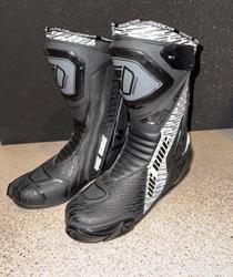 Modeka Motorradschuhe Gr. 44 NEU