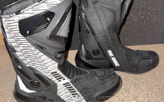 Modeka Motorradschuhe Gr. 44 NEU - Bild 2