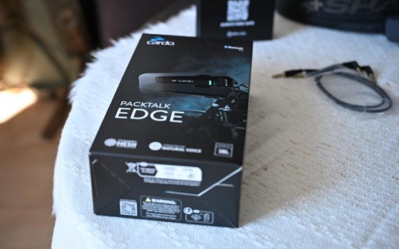 Shark D-SKWAL 3 + Cardo Edge - Bild 3