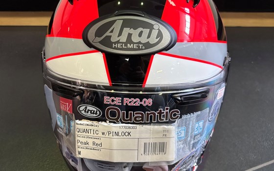 Helm Arai Quantik PEAK RED "M" - Bild 1
