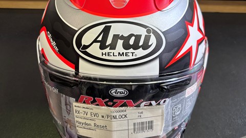 Helm Arai RX-7 EVO Hayden Reset "XL"