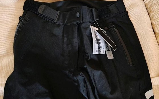 BMW Motorrad TourShell Damenhose  Gr. 44  neu - Bild 4