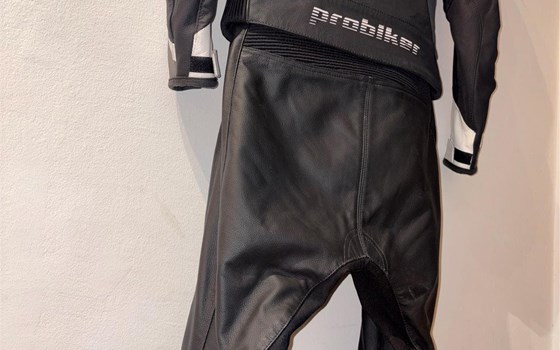 Damen Kombi mit Handschuhe und Helm - Bild 18