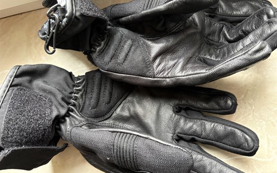 Damen Kombi mit Handschuhe und Helm - Bild 27