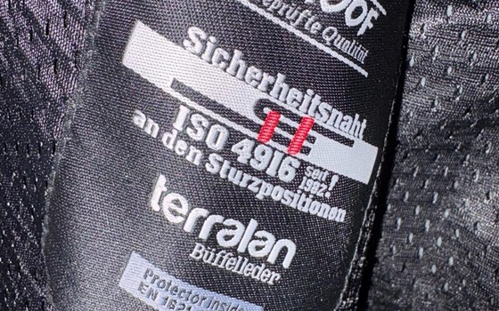 Damen Kombi mit Handschuhe und Helm - Bild 8