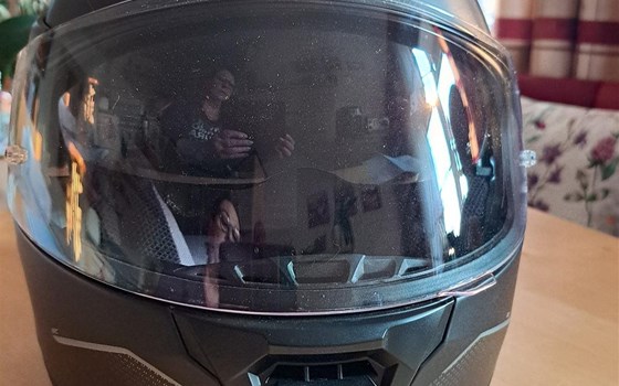 Motorradhelm - Bild 1