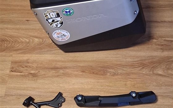 Koffer links Honda Nc 750 X Bj. 25 - Bild 1