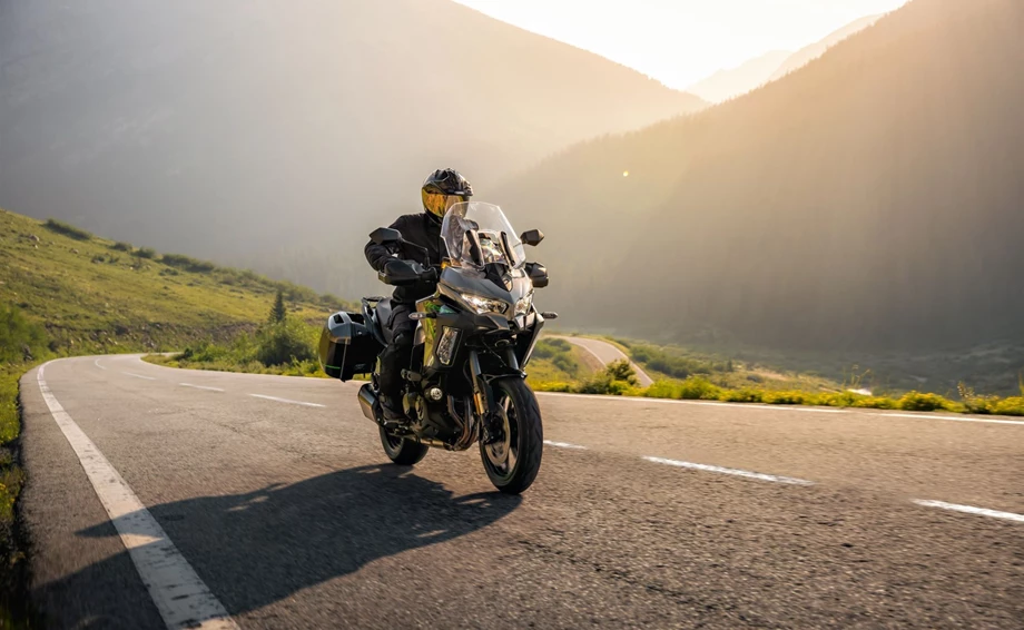 Verleihmotorrad Kawasaki Versys 1100 SE vom Händler BKM Bikes Handels GmbH Bild 2: Verleihmotorrad Kawasaki Versys 1100 SE vom Händler BKM Bikes Handels GmbH