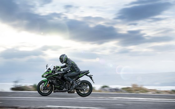 Verleihmotorrad Kawasaki Ninja 1000SX vom Händler Heller & Soltau OHG - Bild 2 Verleihmotorrad Kawasaki Ninja 1000SX vom Händler Heller & Soltau OHG - Bild 2