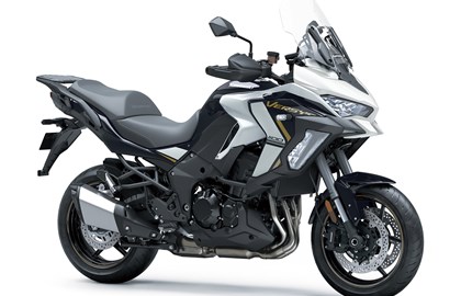 Leihmotorrad Kawasaki Versys 1100 SE