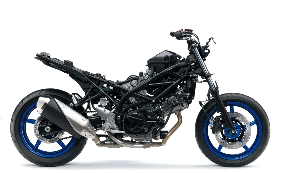 Verleihmotorrad Suzuki SV650 vom Händler Stöbe Motorräder Bild 8: Verleihmotorrad Suzuki SV650 vom Händler Stöbe Motorräder