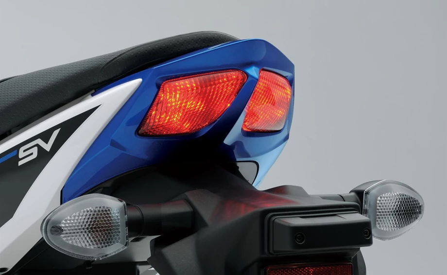 Verleihmotorrad Suzuki SV650 vom Händler Stöbe Motorräder Bild 23: Verleihmotorrad Suzuki SV650 vom Händler Stöbe Motorräder