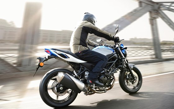 Verleihmotorrad Suzuki SV650 vom Händler Stöbe Motorräder - Bild 5 Verleihmotorrad Suzuki SV650 vom Händler Stöbe Motorräder - Bild 5