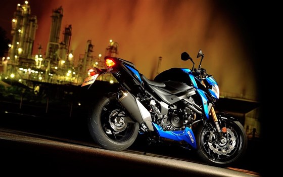 Verleihmotorrad Suzuki GSX-S750 vom Händler Stöbe Motorräder - Bild 15 Verleihmotorrad Suzuki GSX-S750 vom Händler Stöbe Motorräder - Bild 15