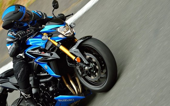 Verleihmotorrad Suzuki GSX-S750 vom Händler Stöbe Motorräder - Bild 25 Verleihmotorrad Suzuki GSX-S750 vom Händler Stöbe Motorräder - Bild 25