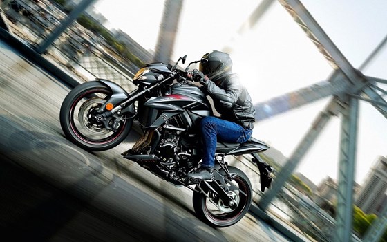 Verleihmotorrad Suzuki GSX-S750 vom Händler Stöbe Motorräder - Bild 28 Verleihmotorrad Suzuki GSX-S750 vom Händler Stöbe Motorräder - Bild 28