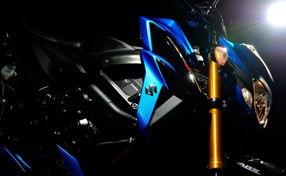 Verleihmotorrad Suzuki GSX-S750 vom Händler Stöbe Motorräder Bild 7: Verleihmotorrad Suzuki GSX-S750 vom Händler Stöbe Motorräder