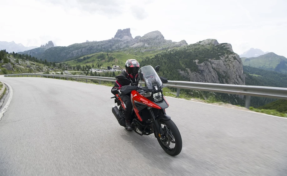 Verleihmotorrad Suzuki V-Strom 1050 XT vom Händler Stöbe Motorräder Bild 13: Verleihmotorrad Suzuki V-Strom 1050 XT vom Händler Stöbe Motorräder