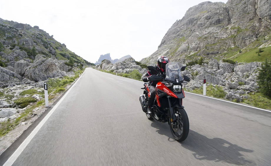 Verleihmotorrad Suzuki V-Strom 1050 XT vom Händler Stöbe Motorräder Bild 28: Verleihmotorrad Suzuki V-Strom 1050 XT vom Händler Stöbe Motorräder