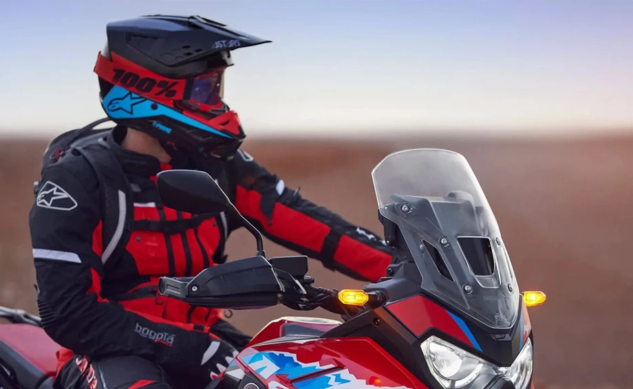 Verleihmotorrad Honda CRF1100L Africa Twin vom Händler M. Perschall GmbH Bild 4: Verleihmotorrad Honda CRF1100L Africa Twin vom Händler M. Perschall GmbH