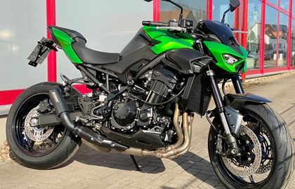 Leihmotorrad Kawasaki Z900