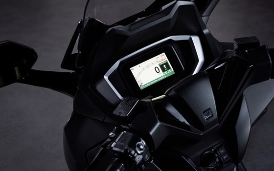 Verleihmotorrad Honda Forza 125 vom Händler Tempo-Zweirad-Treff GmbH - Bild 7 Verleihmotorrad Honda Forza 125 vom Händler Tempo-Zweirad-Treff GmbH - Bild 7