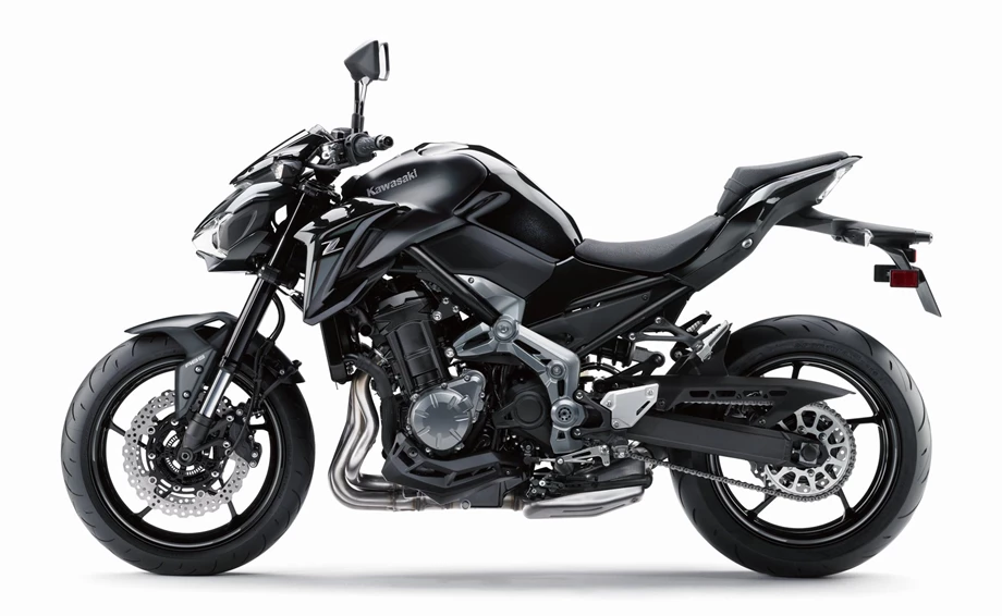 Verleihmotorrad Kawasaki Z900 vom Händler PBT Motorthek Klaer & Schiffer GbR Bild 2: Verleihmotorrad Kawasaki Z900 vom Händler PBT Motorthek Klaer & Schiffer GbR