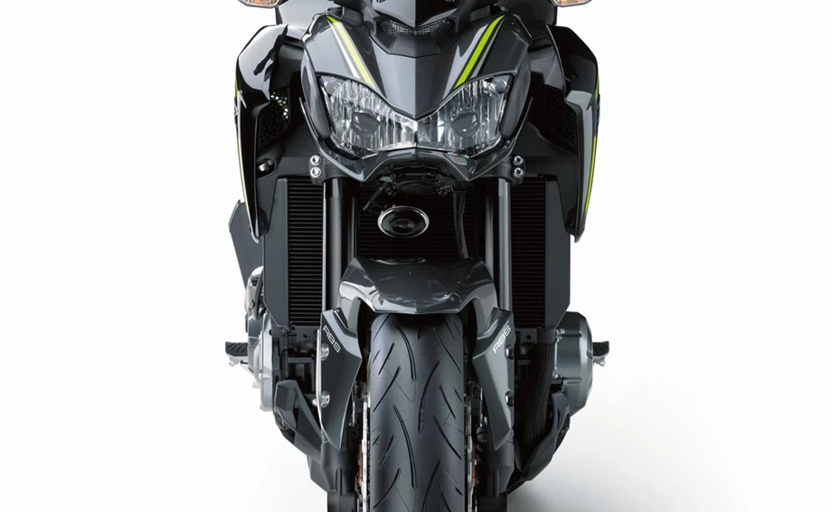 Verleihmotorrad Kawasaki Z900 vom Händler PBT Motorthek Klaer & Schiffer GbR Bild 6: Verleihmotorrad Kawasaki Z900 vom Händler PBT Motorthek Klaer & Schiffer GbR