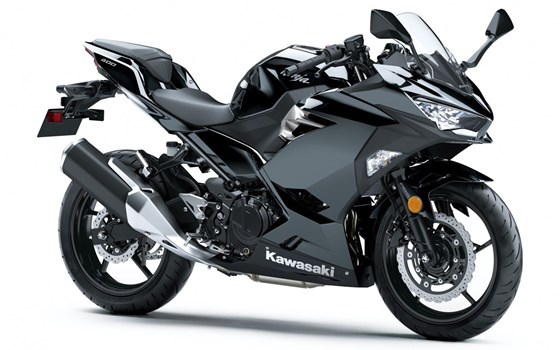 Verleihmotorrad Kawasaki Ninja 400 vom Händler PBT Motorthek Klaer & Schiffer GbR - Bild 1 Verleihmotorrad Kawasaki Ninja 400 vom Händler PBT Motorthek Klaer & Schiffer GbR - Bild 1