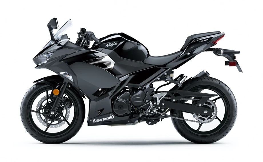 Verleihmotorrad Kawasaki Ninja 400 vom Händler PBT Motorthek Klaer & Schiffer GbR Bild 3: Verleihmotorrad Kawasaki Ninja 400 vom Händler PBT Motorthek Klaer & Schiffer GbR