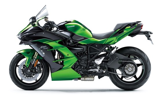 Verleihmotorrad Kawasaki H 2 vom Händler PBT Motorthek Klaer & Schiffer GbR - Bild 3 Verleihmotorrad Kawasaki H 2 vom Händler PBT Motorthek Klaer & Schiffer GbR - Bild 3