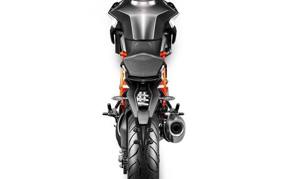 Verleihmotorrad KTM 1290 Super Duke R vom Händler Bert von Zitzewitz - Bild 15 Verleihmotorrad KTM 1290 Super Duke R vom Händler Bert von Zitzewitz - Bild 15