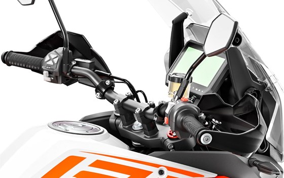 Verleihmotorrad KTM 1290 Super Adventure S vom Händler Bert von Zitzewitz - Bild 14 Verleihmotorrad KTM 1290 Super Adventure S vom Händler Bert von Zitzewitz - Bild 14
