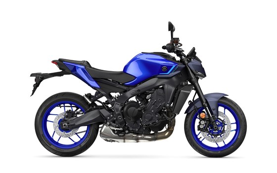 Verleihmotorrad Yamaha MT-09 vom Händler Motorrad Dirnberger GmbH & Co. KG - Bild 1