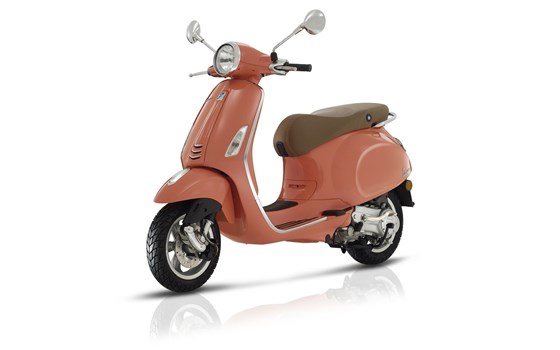 Verleihmotorrad Vespa Primavera 50 4T vom Händler Motorradhaus Steinbach GmbH - Bild 21 Verleihmotorrad Vespa Primavera 50 4T vom Händler Motorradhaus Steinbach GmbH - Bild 21