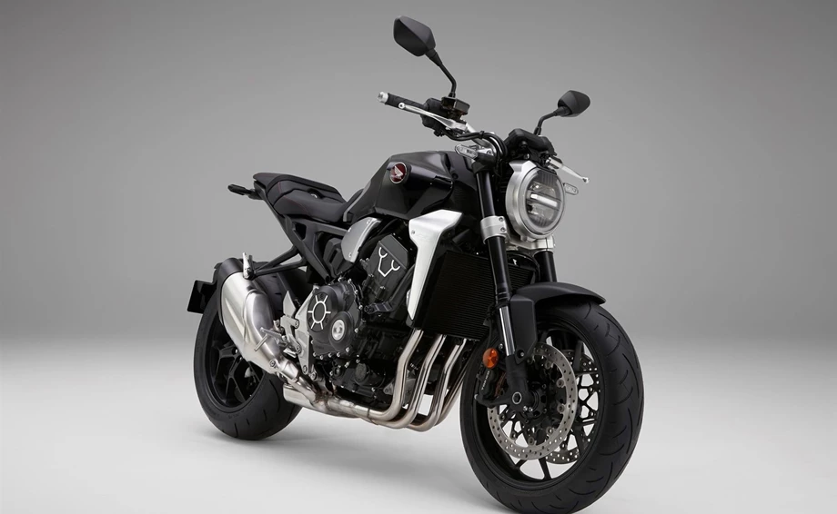 Verleihmotorrad Honda CB 1000 R vom Händler Wollstadt GmbH & Co. KG Bild 5: Verleihmotorrad Honda CB 1000 R vom Händler Wollstadt GmbH & Co. KG