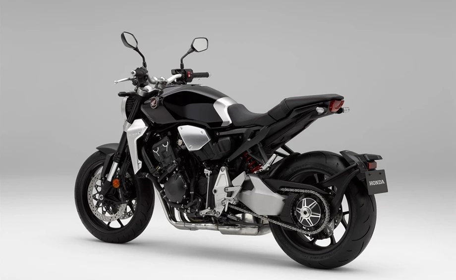 Verleihmotorrad Honda CB 1000 R vom Händler Wollstadt GmbH & Co. KG Bild 9: Verleihmotorrad Honda CB 1000 R vom Händler Wollstadt GmbH & Co. KG