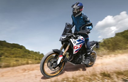 Moto de location BMW F 900 GS