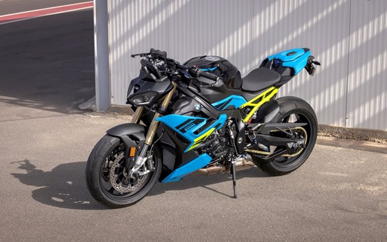 Verleihmotorrad BMW S 1000 R vom Händler Auto-Leebmann GmbH - Bild 2