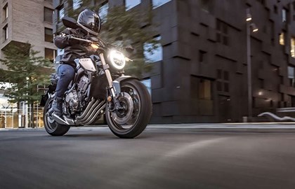 Leihmotorrad Honda CB650R Leihmotorrad Honda CB650R