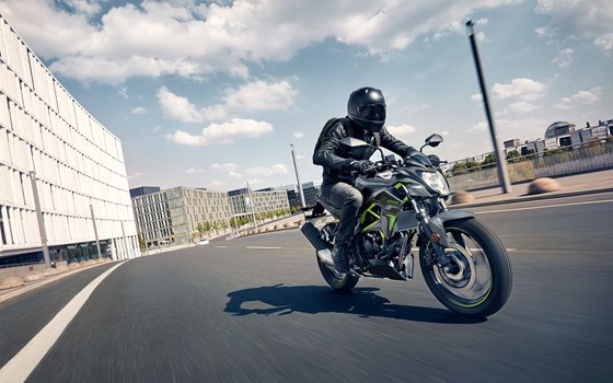 Verleihmotorrad Kawasaki Z125 vom Händler Moto K Team GmbH - Bild 11 Verleihmotorrad Kawasaki Z125 vom Händler Moto K Team GmbH - Bild 11