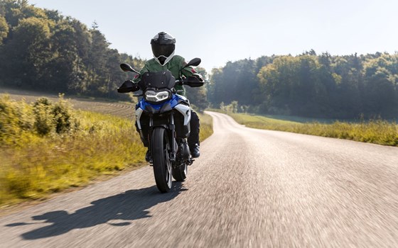 Verleihmotorrad BMW F 800 GS vom Händler Motorradsport Feil GmbH - Bild 7