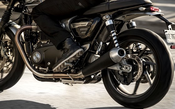 Verleihmotorrad Triumph Speed Twin 1200 vom Händler Q-Bike Technik GmbH - Bild 28 Verleihmotorrad Triumph Speed Twin 1200 vom Händler Q-Bike Technik GmbH - Bild 28