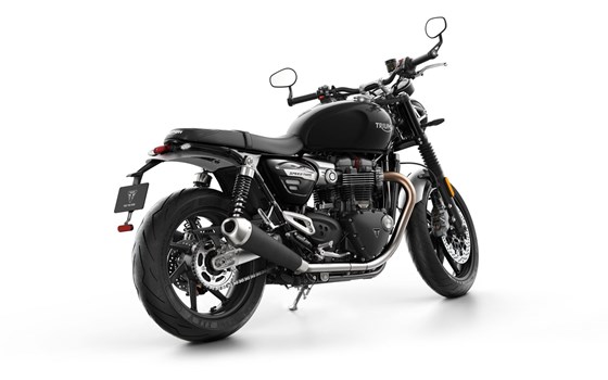 Verleihmotorrad Triumph Speed Twin 1200 vom Händler Q-Bike Technik GmbH - Bild 8 Verleihmotorrad Triumph Speed Twin 1200 vom Händler Q-Bike Technik GmbH - Bild 8