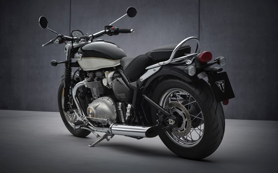 Verleihmotorrad Triumph Bonneville Speedmaster vom Händler Q-Bike Technik GmbH - Bild 18 Verleihmotorrad Triumph Bonneville Speedmaster vom Händler Q-Bike Technik GmbH - Bild 18