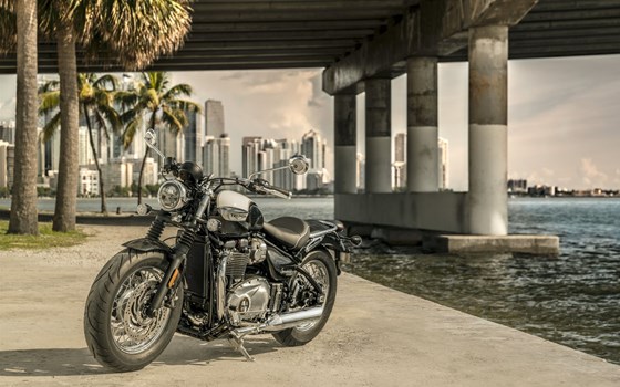 Verleihmotorrad Triumph Bonneville Speedmaster vom Händler Q-Bike Technik GmbH - Bild 8 Verleihmotorrad Triumph Bonneville Speedmaster vom Händler Q-Bike Technik GmbH - Bild 8