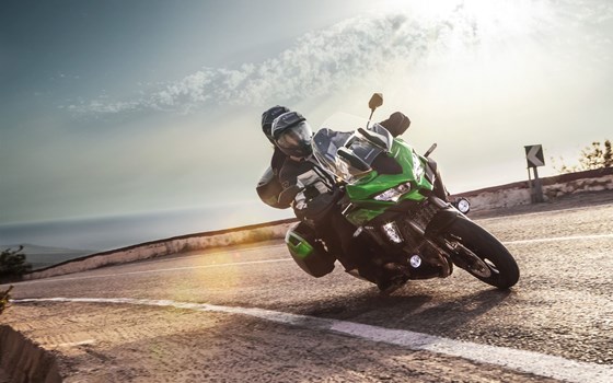 Verleihmotorrad Kawasaki Versys 1000 SE vom Händler Heller & Soltau OHG - Bild 4 Verleihmotorrad Kawasaki Versys 1000 SE vom Händler Heller & Soltau OHG - Bild 4